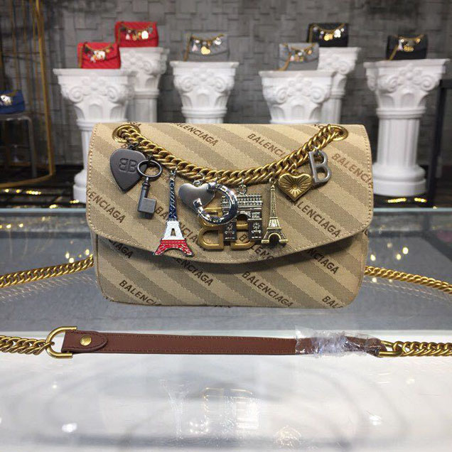 Balenciaga Lock Round BB Logo Charms Chain Shoulder Bag 22cm Calfskin Leather Spring Summer 2018 Collection Beige
