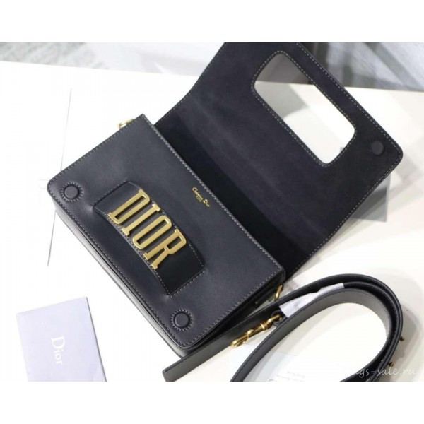 DIOR DIO(R)EVOLUTION FLAP BAG black/gold