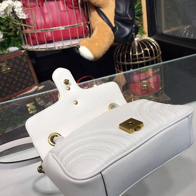 Gucci Marmont Matelasse Shoulder Bag 22cm 443497 Calfskin Leather Spring Summer 2018 Collection White