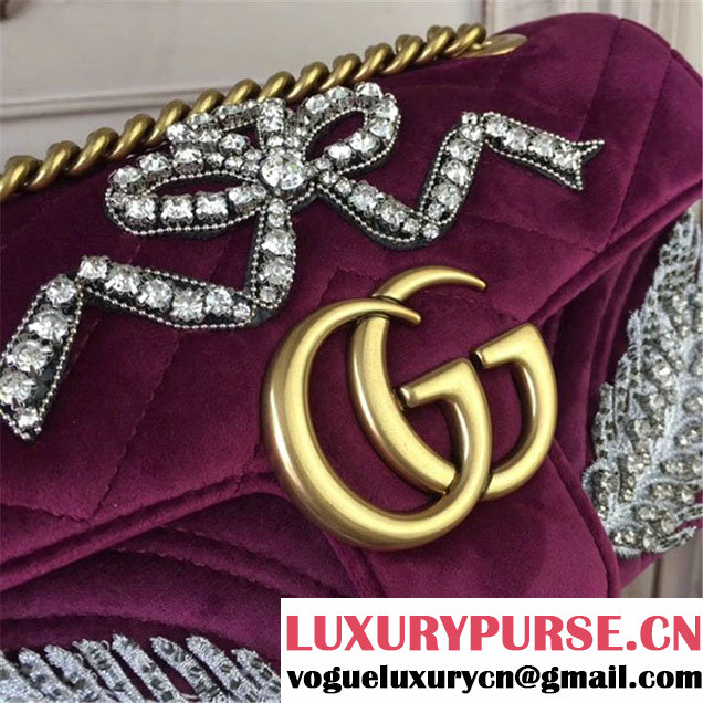 Gucci Bordeaux Feather Embroidered GG Marmont 23cm Shoulder Bag Pre-Fall 2017 Collection Fuschia
