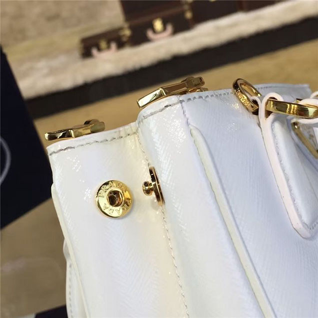 Prada Saffiano Mini Bag 18cm Fall Winter 2016 Bag Collection White