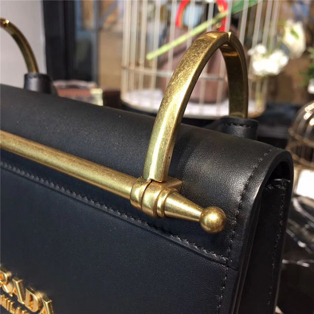 Prada Cahier Shoulder Bag 1BD075 Calfskin Leather 20cm Fall Winter 2017 Bag Collection Black
