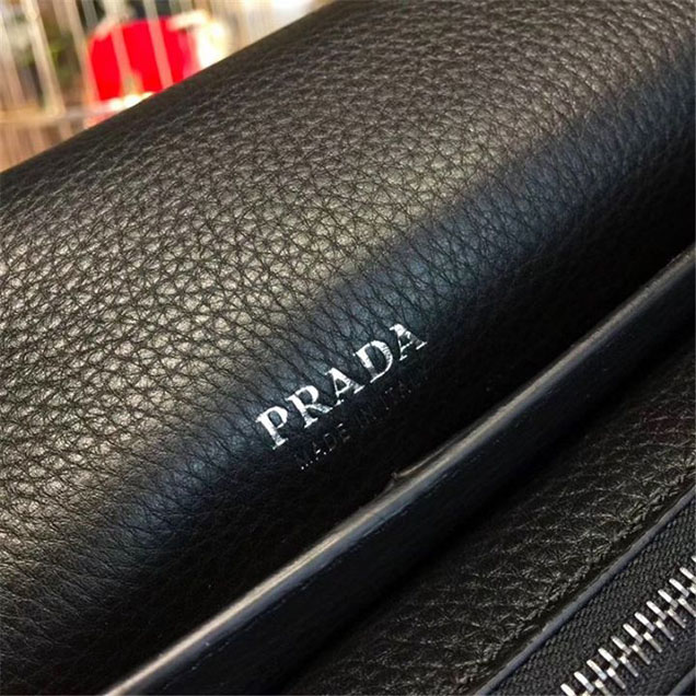 Prada Saffiano Cuir Men's Bag 25cm Calfskin Leather Fall Winter 2017 Collection Black